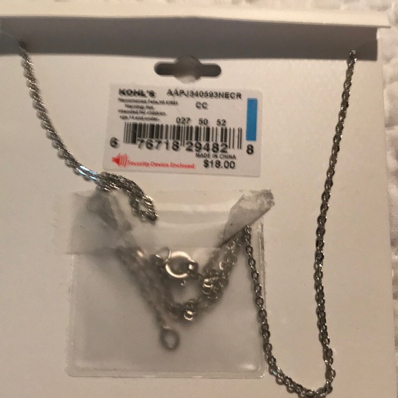 Necklace - Picture 2 of 3